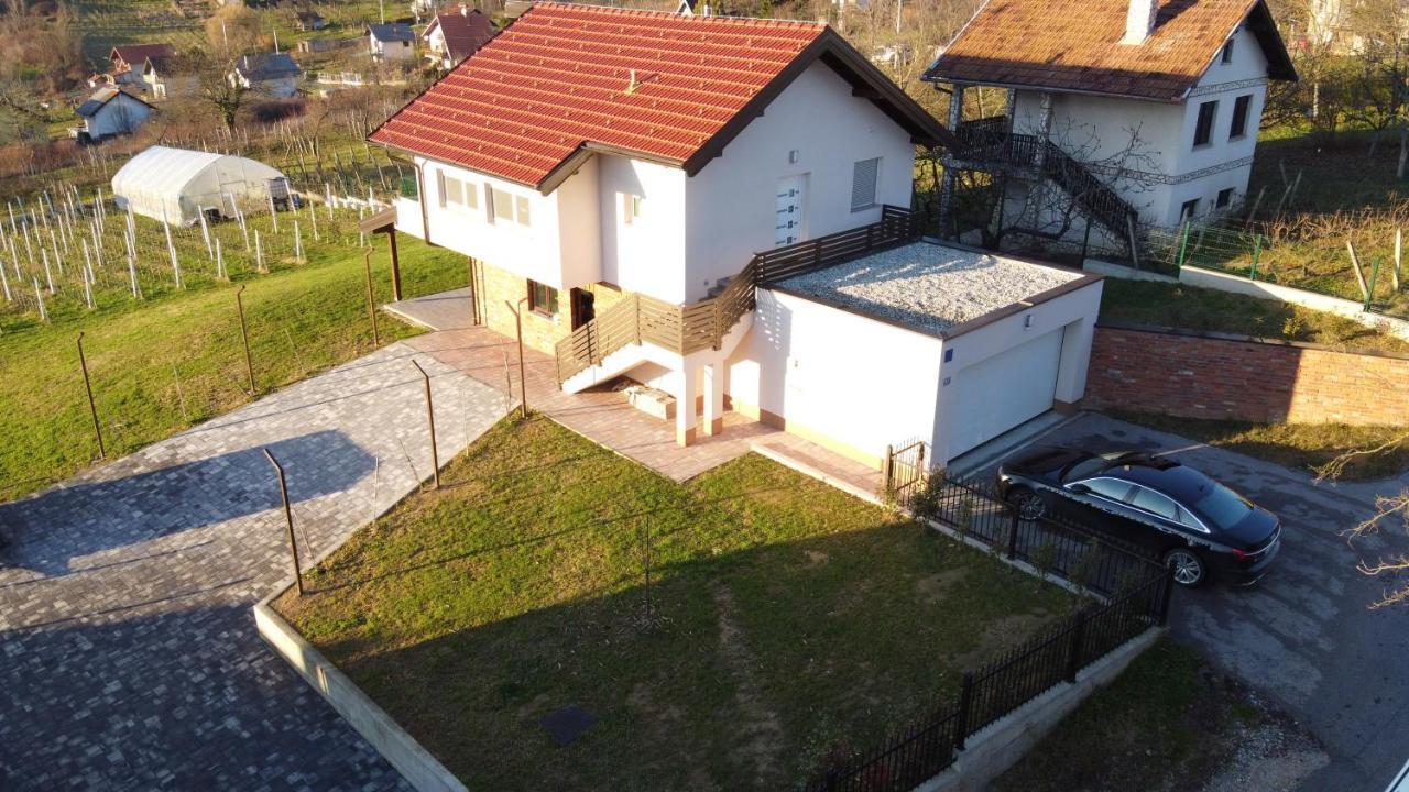 Apartman Grc Apartment Dugo Selo Exterior photo